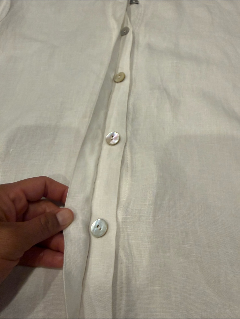 Bryn Walker White Linen Short-Sleeve Button-Front Tunic - Picture 7 of 8
